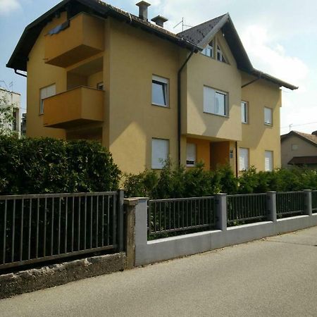 Apartment Contento Zagreb Ngoại thất bức ảnh